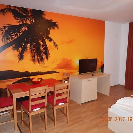 Dimar Apartment *